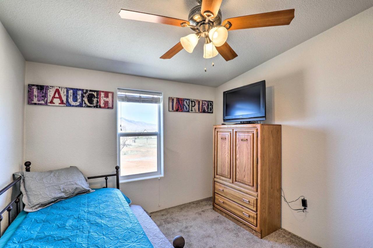 Desert Escape Off I-10 With Over 1 Enclosed Acre! Mescal Exterior foto
